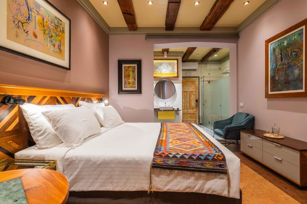 Origens Boutique – Adults Only